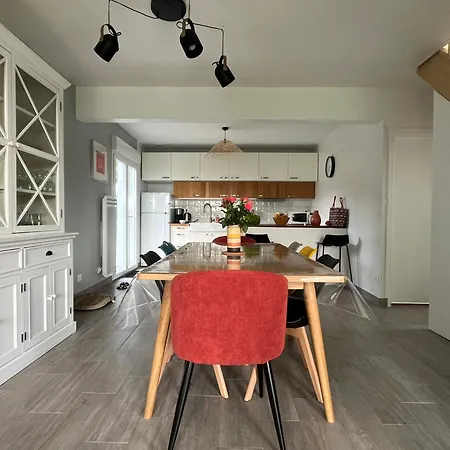 Σπίτι διακοπών Maison Bord De Mer, 160m *