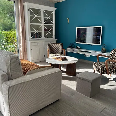 Maison Bord De Mer, 160m Σπίτι διακοπών *