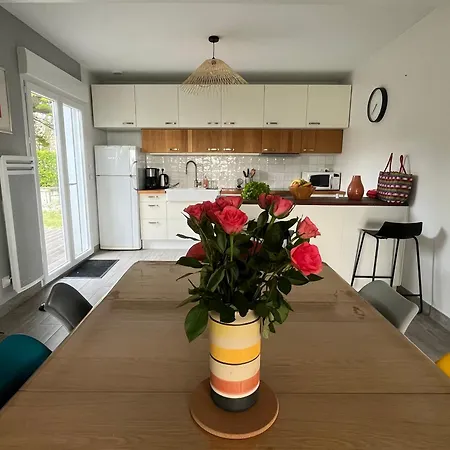 Σπίτι διακοπών Maison Bord De Mer, 160m *